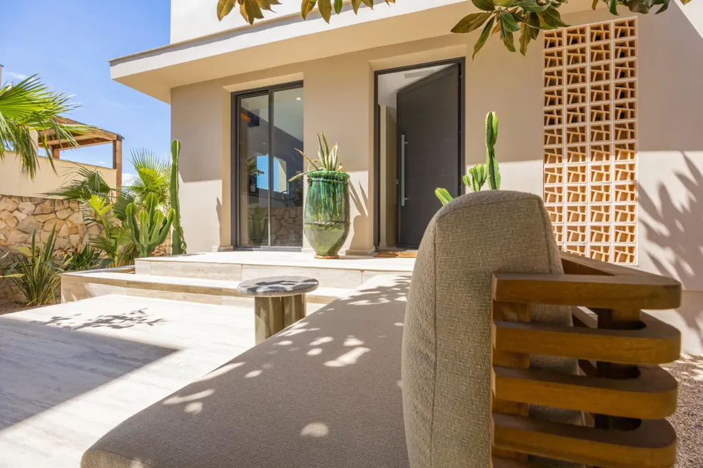 Terrasse - Contemporary Villa with Private Mooring in Empuriabrava