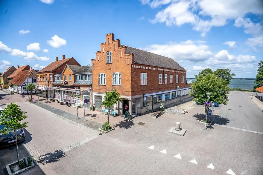 Exterior - Corner Property with Bodega in Stubbekøbing