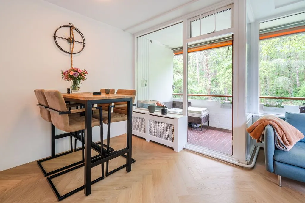 Söögituba - Apartment with Garage in Bilthoven