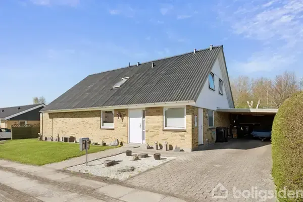 Välivaade - Villa with Central Location in Aalborg Øst