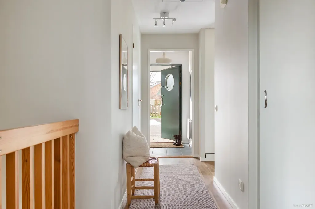 Entrée - Duplex with Garden in Hytterkullen, Öjersjö