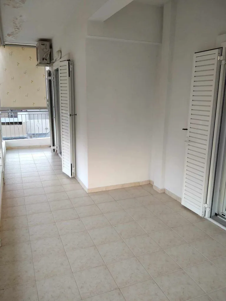 4-toaline korter asukohas Athens