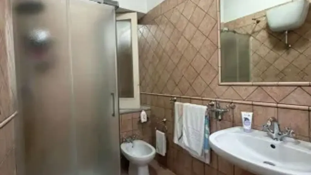Salles de bain - Modern Apartment with Balcony in Avella
