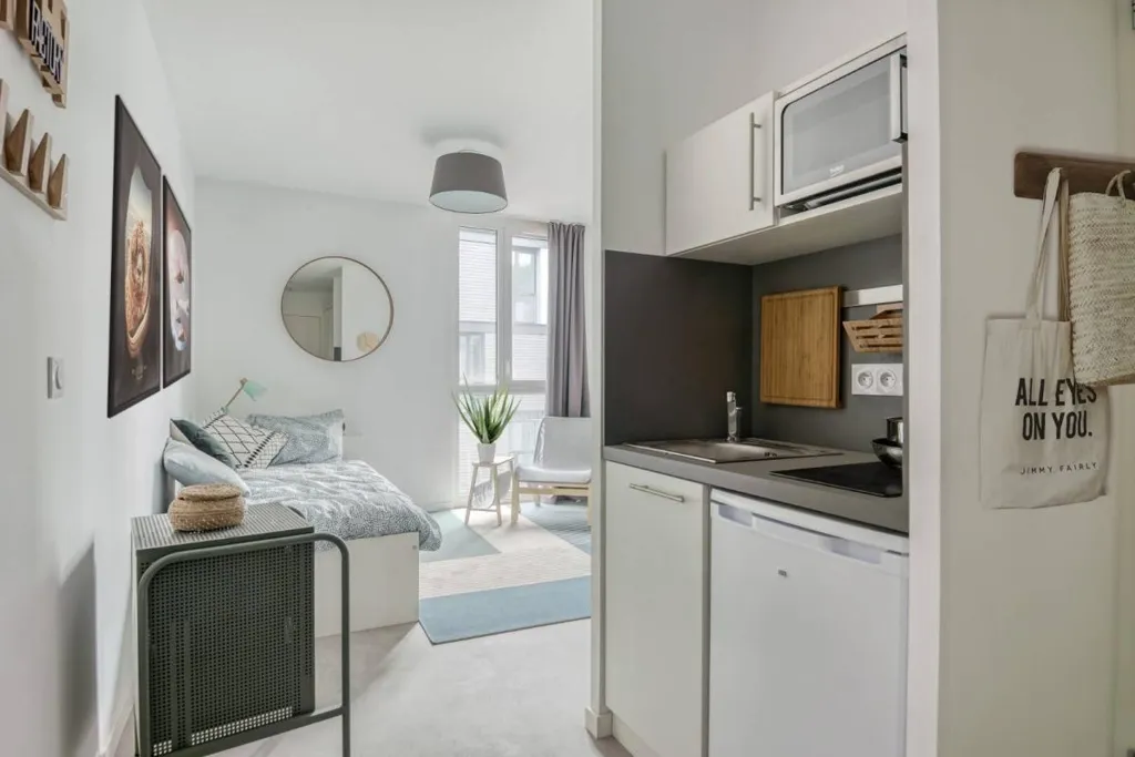 Cuisine - Appartement Meublé dans le Quartier Dynamique de Lille