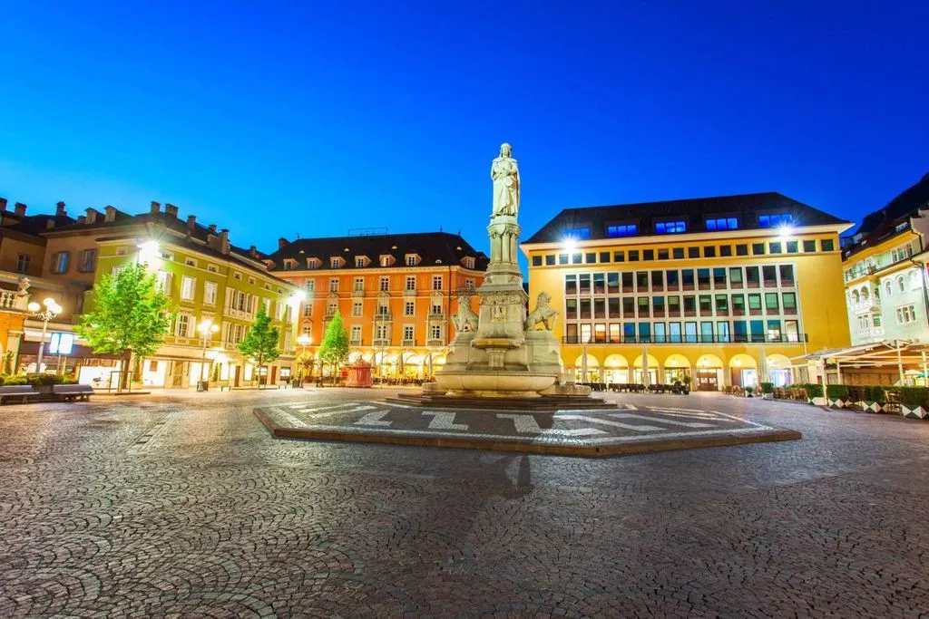 Luxury Apartment with Balcony in Appiano