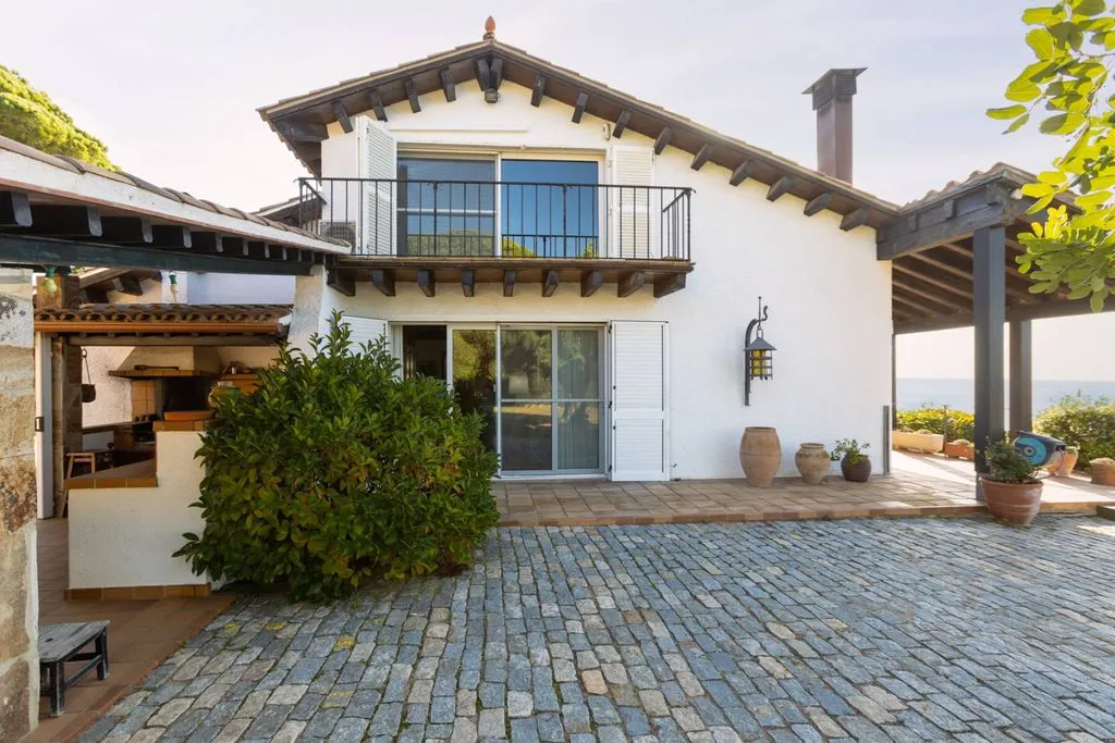 Terrass - Luxury Detached House with Sea View in Mataró