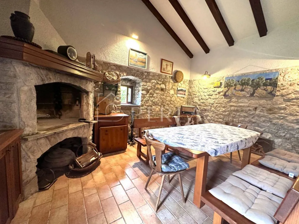 Sala da pranzo - Charming Townhouse with Garden in Nin