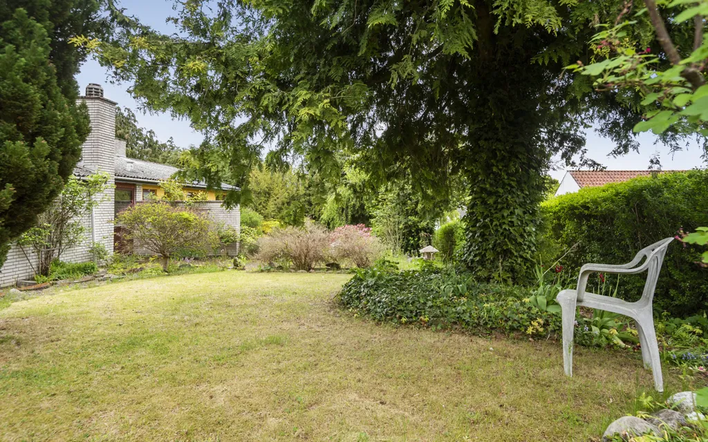 Jardin - Villa with Potential in Åshøj near Køge