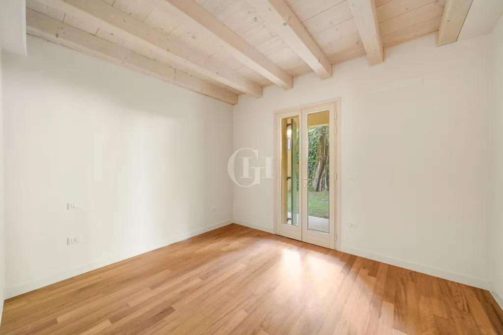 Stanze - Lakefront Apartment with Panoramic View in Torri del Benaco