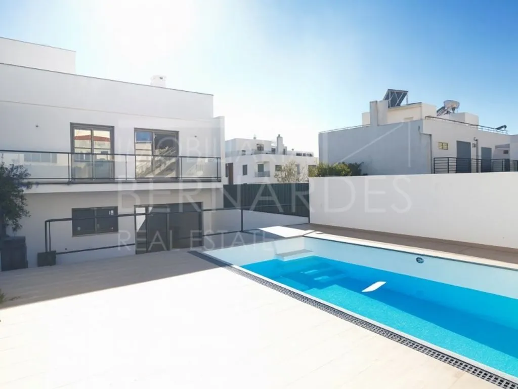 Bassein - Luxury Villa with Pool in Moncarapacho