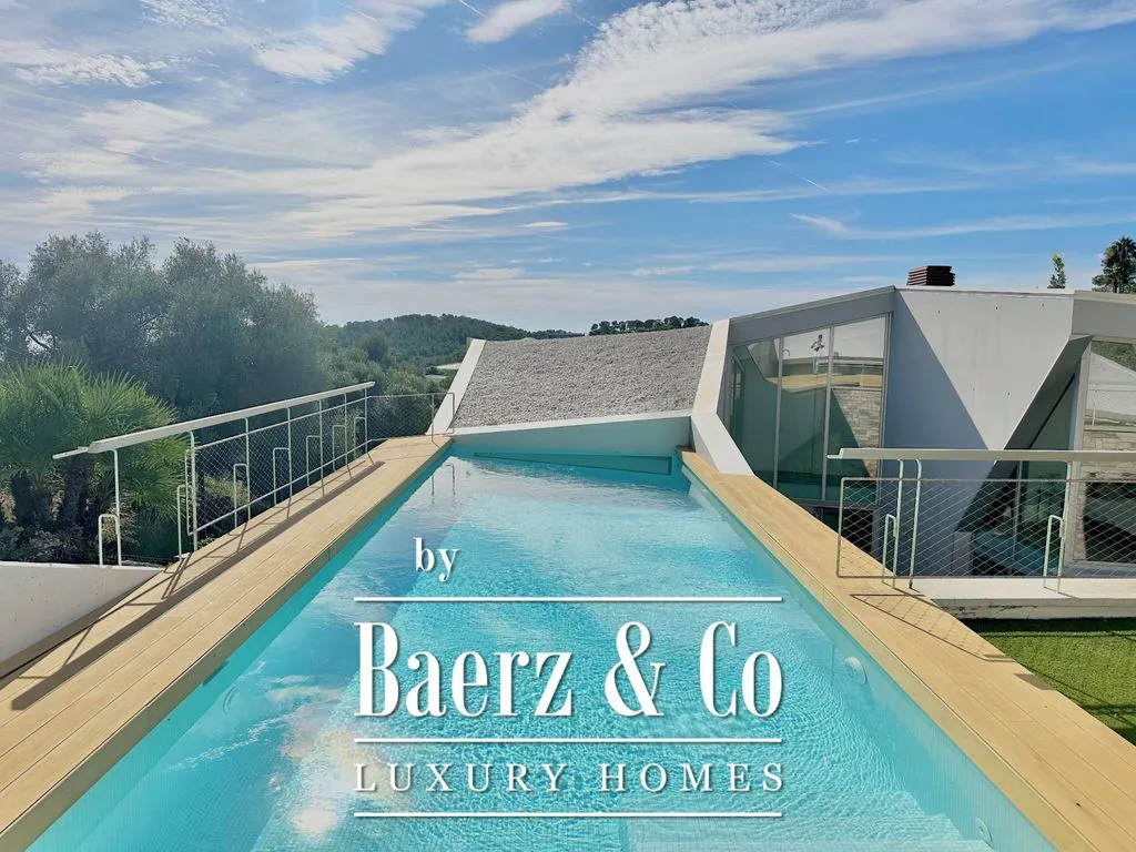 Piscine - Contemporary Villa with Sea View in Sitges