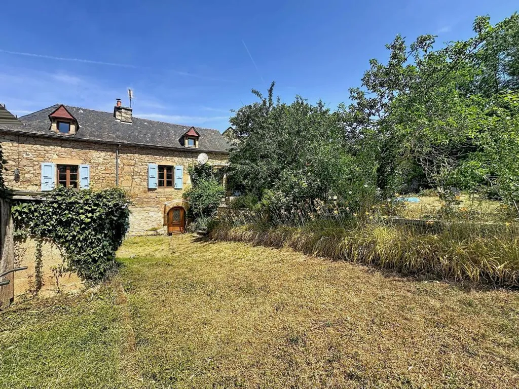 Extérieur - Maison en Pierre avec Jardin à Gillorgues
