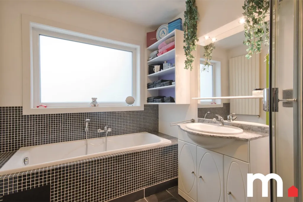 Vannitoad - Stylish House with Pool in Lendelede