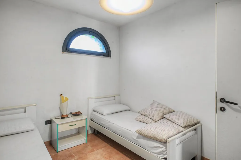 Chambres - Villa with Balcony in Bernalda Centre