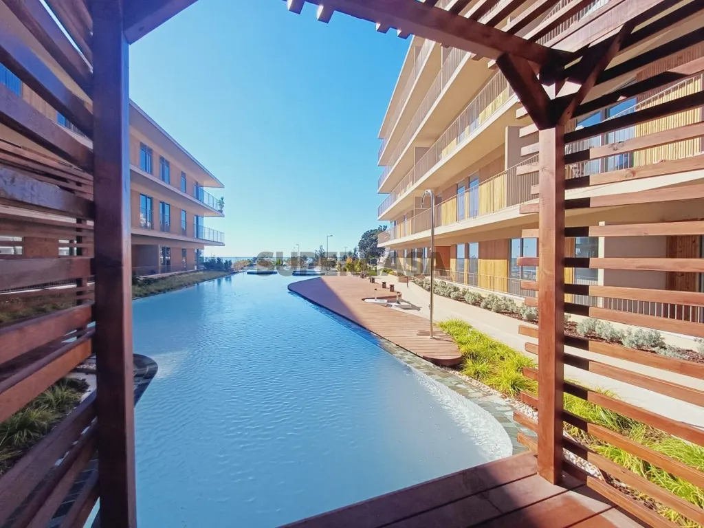 Piscina - Luxury 2-Bed Flat with Beachfront in Quarteira