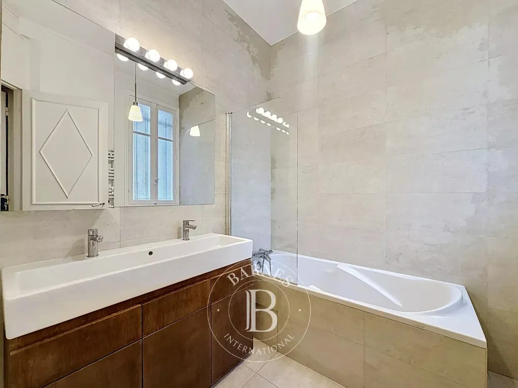 Vannitoad - Flat with Double Reception in Rue Pierre Cherest
