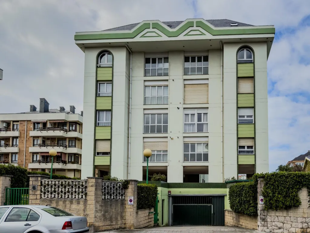 Välivaade - Modern Flat with Sea View in Valdenoja, Santander
