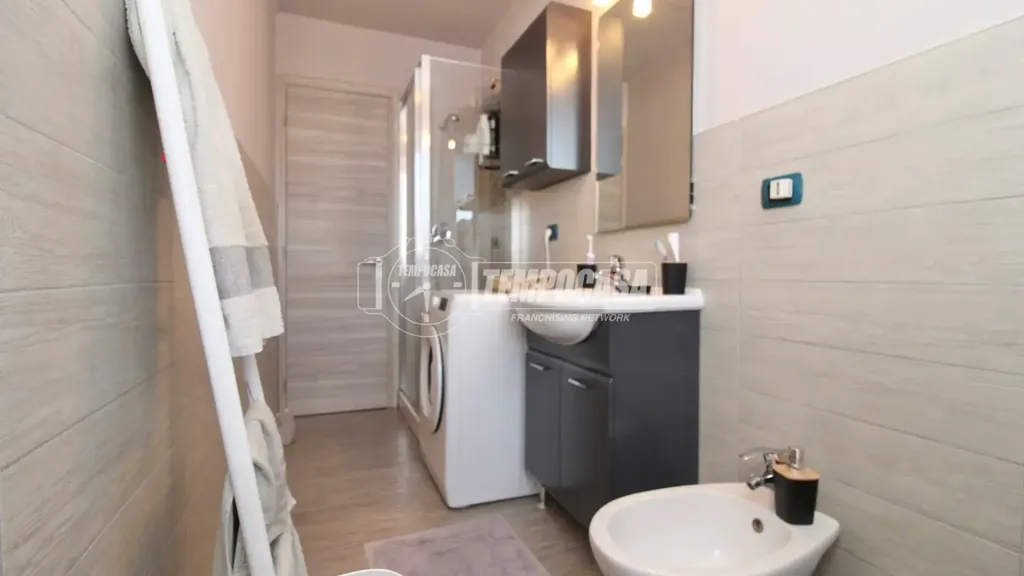 Vannitoad - Spacious Apartment with Balcony in Mondovì