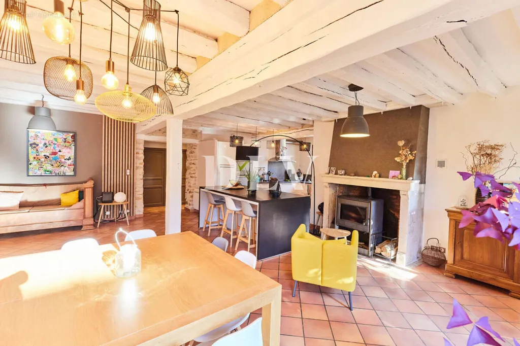 Maison 7 pièces à Vulaines-Sur-Seine