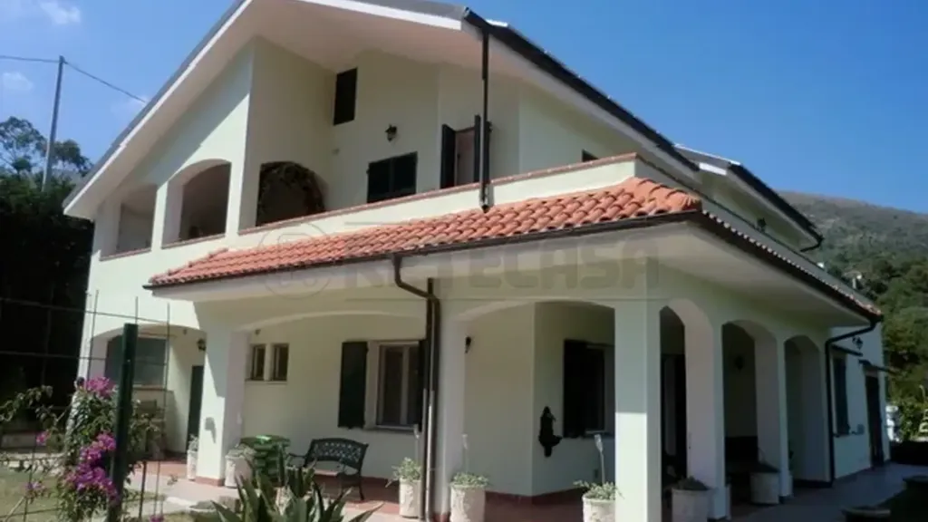 Extérieur - Villa with Sea View in Ceriale
