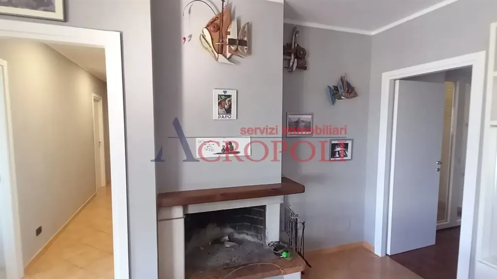 Elutuba - Rearranged Apartment with Balcony in Bracciano