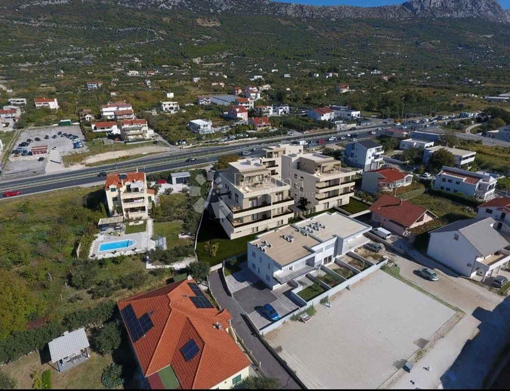 Vista aerea - Apartment with Parking in Kaštel Lukšić