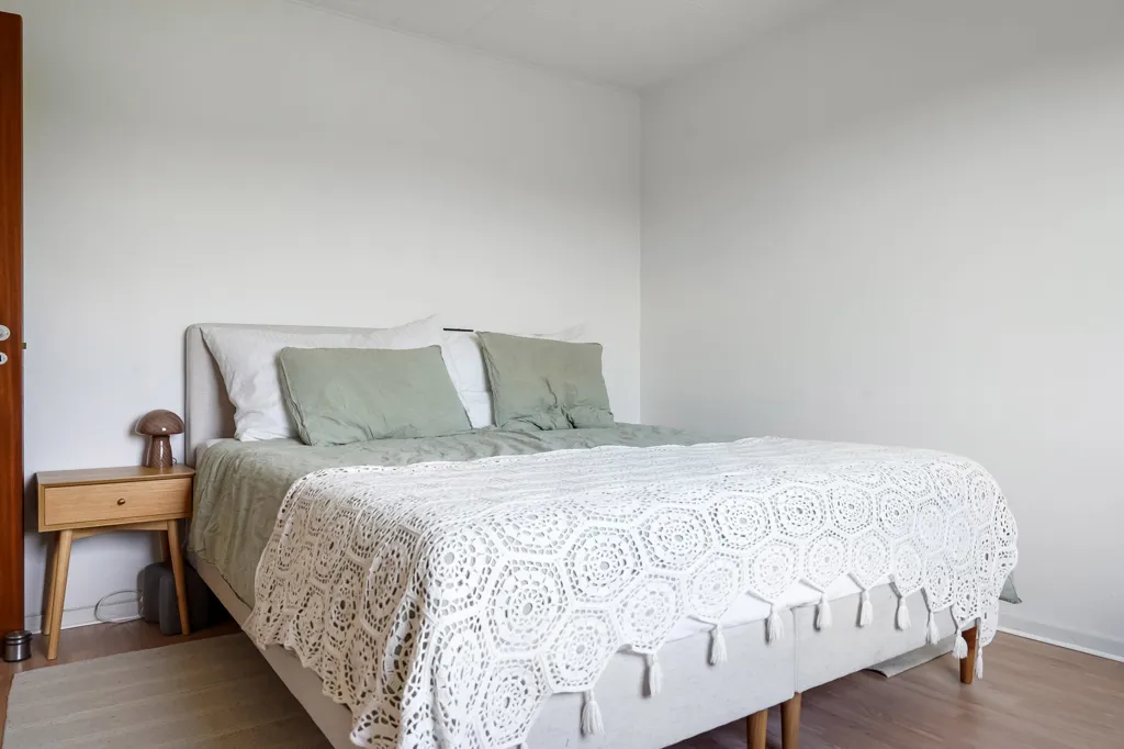 Bedrooms - Villa with Garden in Rask Mølle