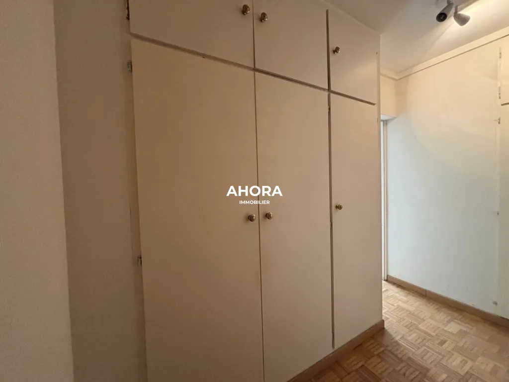Stanze - Bright 2/3-Person Flat with Park View in Marseille