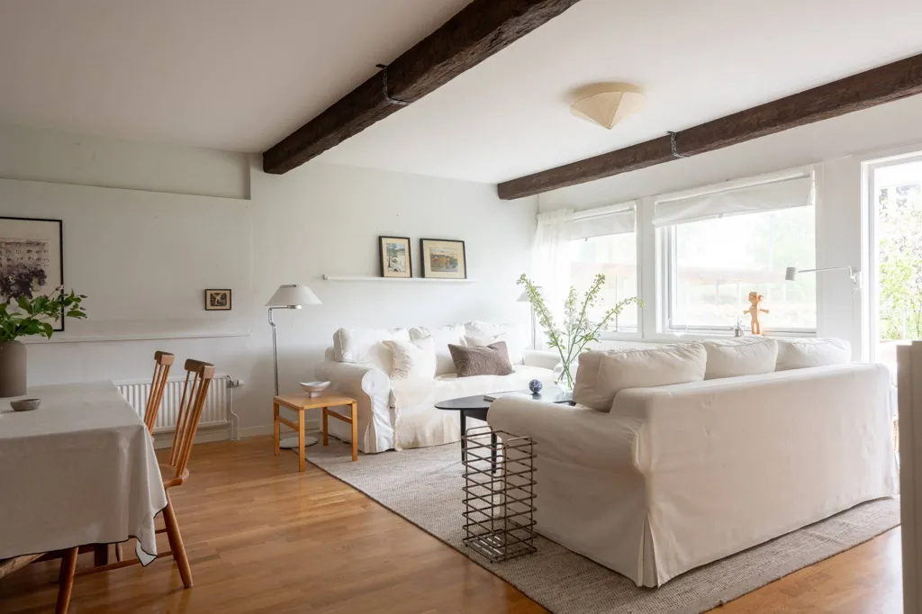 Séjour - Apartment with Balcony in Stockholm