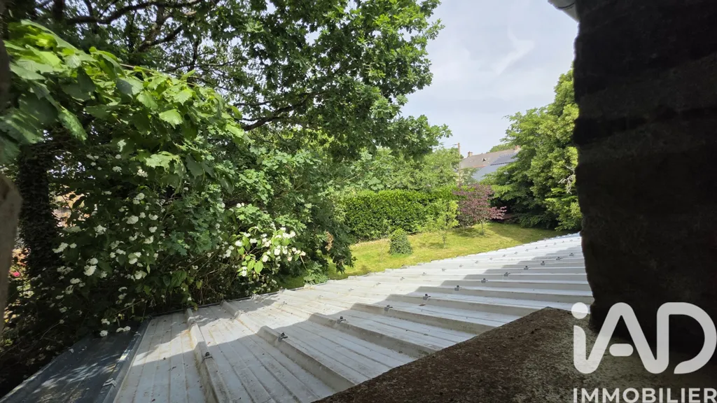 Garden - Traditional Stone House with Garden in Guichen