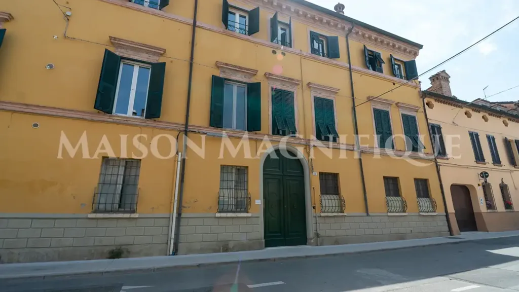 Exterior - Prestigious Apartment with Corso Giovecca View in Ferrara