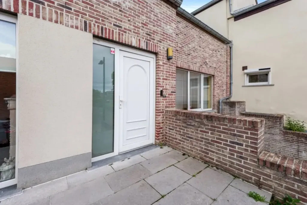 Extérieur - Maison avec Terrasse et Jardin à Riemst