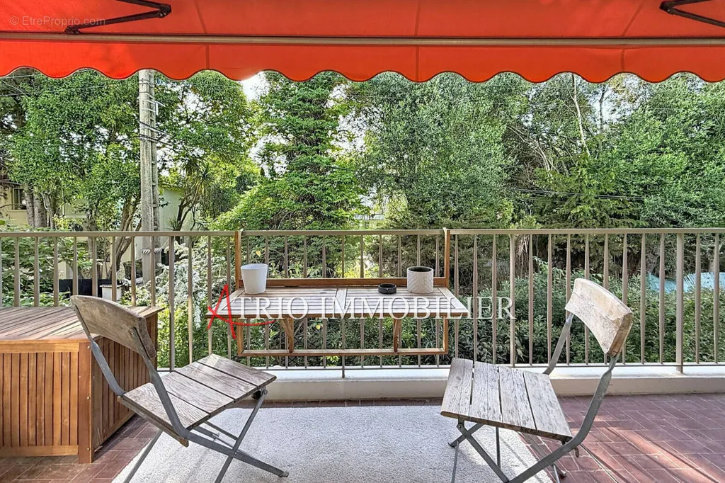 Terrass - Apartment with Terrace in Cagnes-sur-Mer