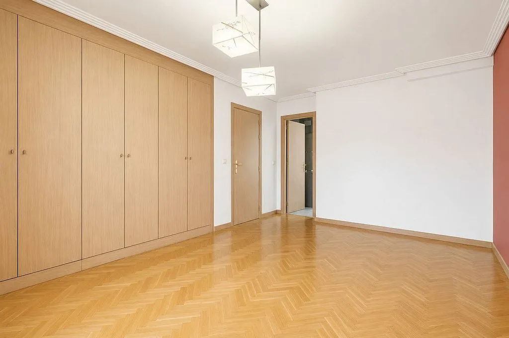 Toad - Terraced House with Pool in Rivas Centre