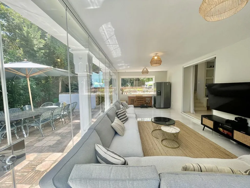 Terrasse - Beachside Villa with Woodland Access in Sotogrande