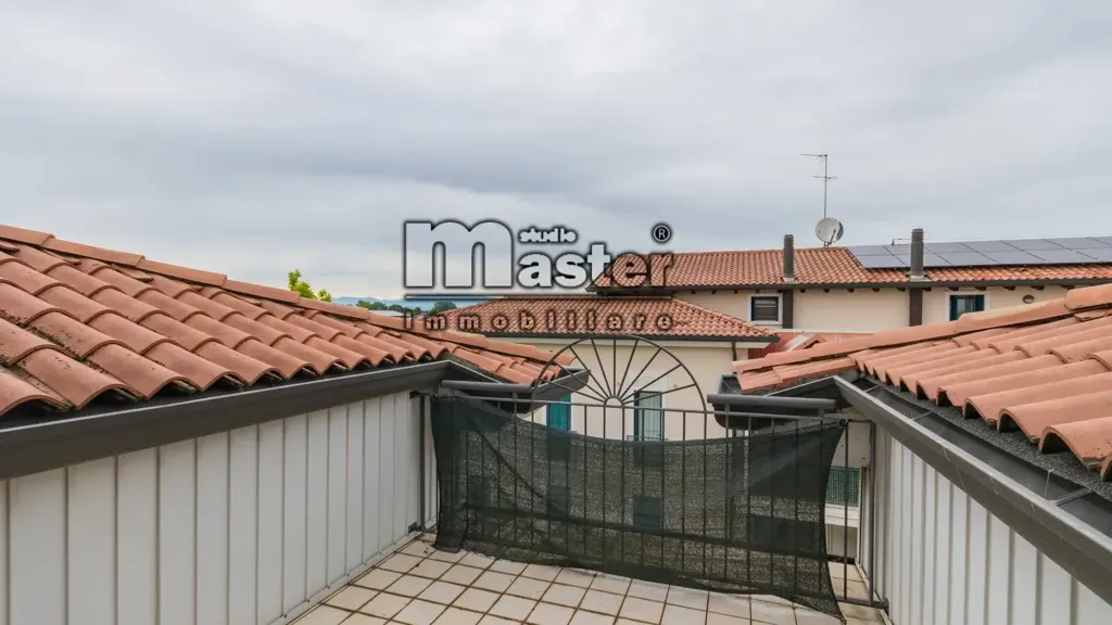 Terrasse - Attico with South-Facing Terrace in Treviso