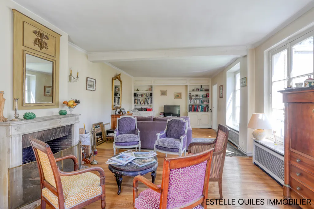 Soggiorno - 7-Piece Villa with Garden in Versailles