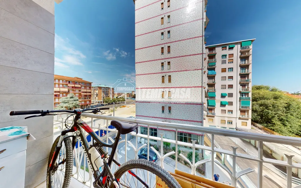 Balcon - Central Billet with Balcony in Collegno