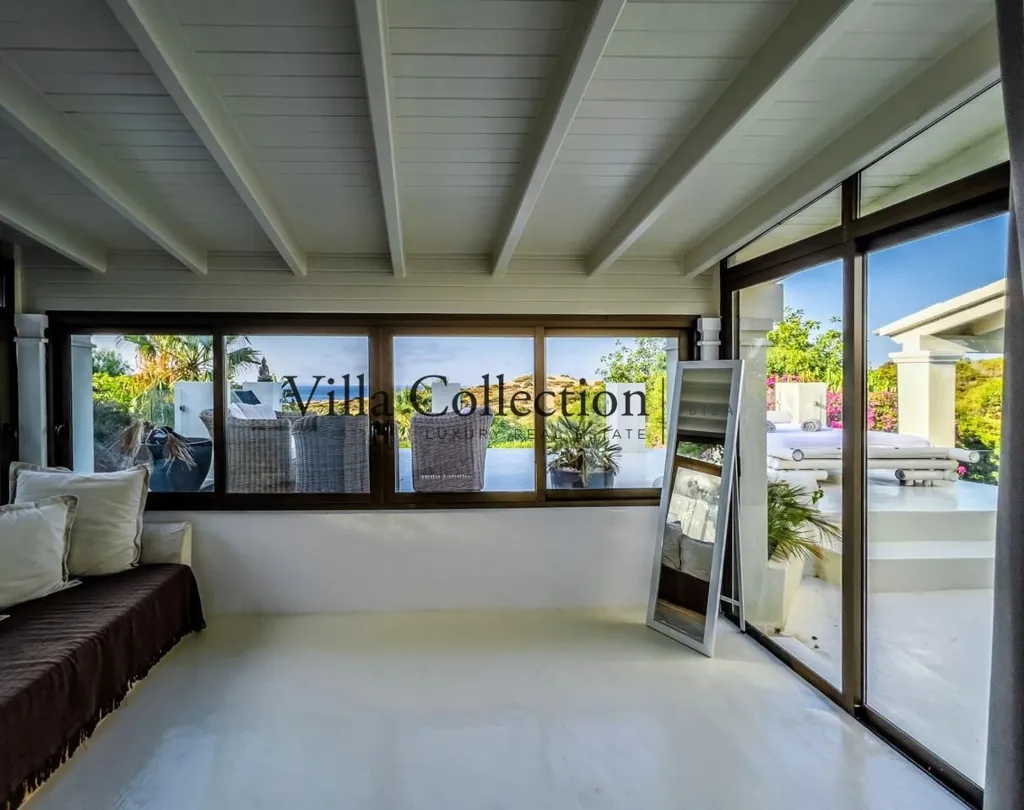Terrasse - Luxury Villa with Sea View in Cap Martinet