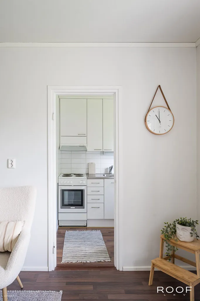 Soggiorno - Efficient One-Bedroom Flat with Garden View in South Haaga