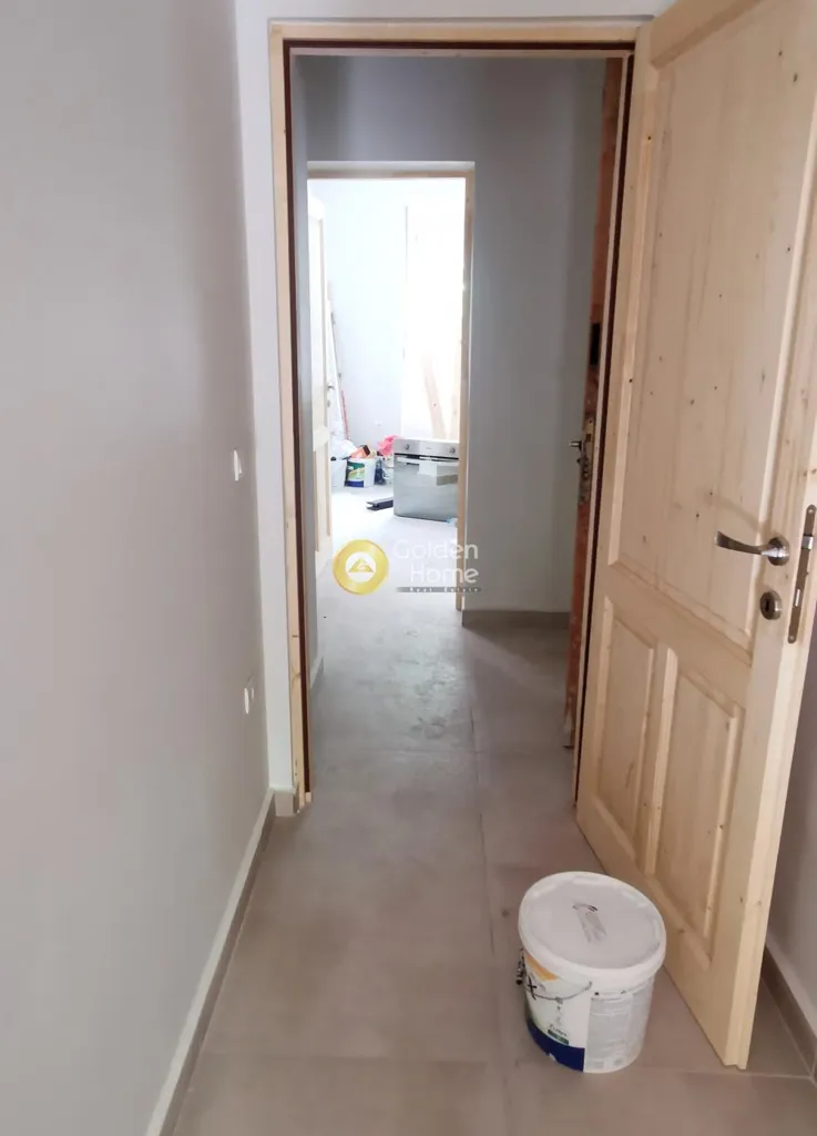 hallway_entrance