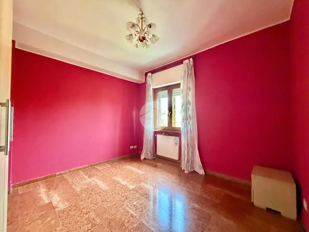 Pièces - Panoramic Apartment with Balconies in Viale Trieste, Viterbo