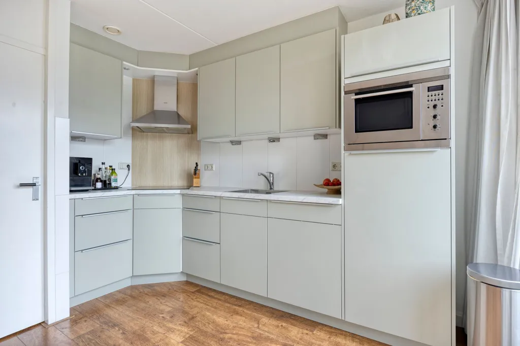 Cuisine - Modernised Apartment with Balcony in Gennep