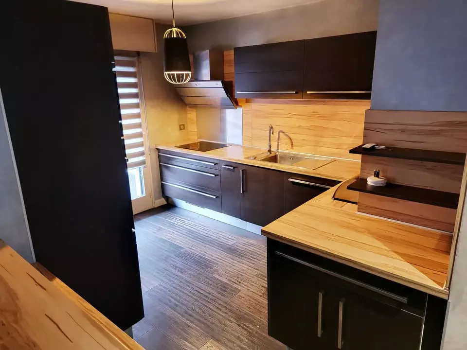 Cuisine - Appartement T3 bis avec Balcon en Hyper Centre Annemasse