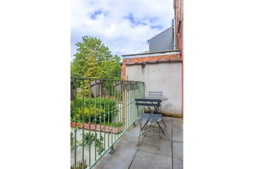 Rõdu - Renovated House with Garden in Uccle