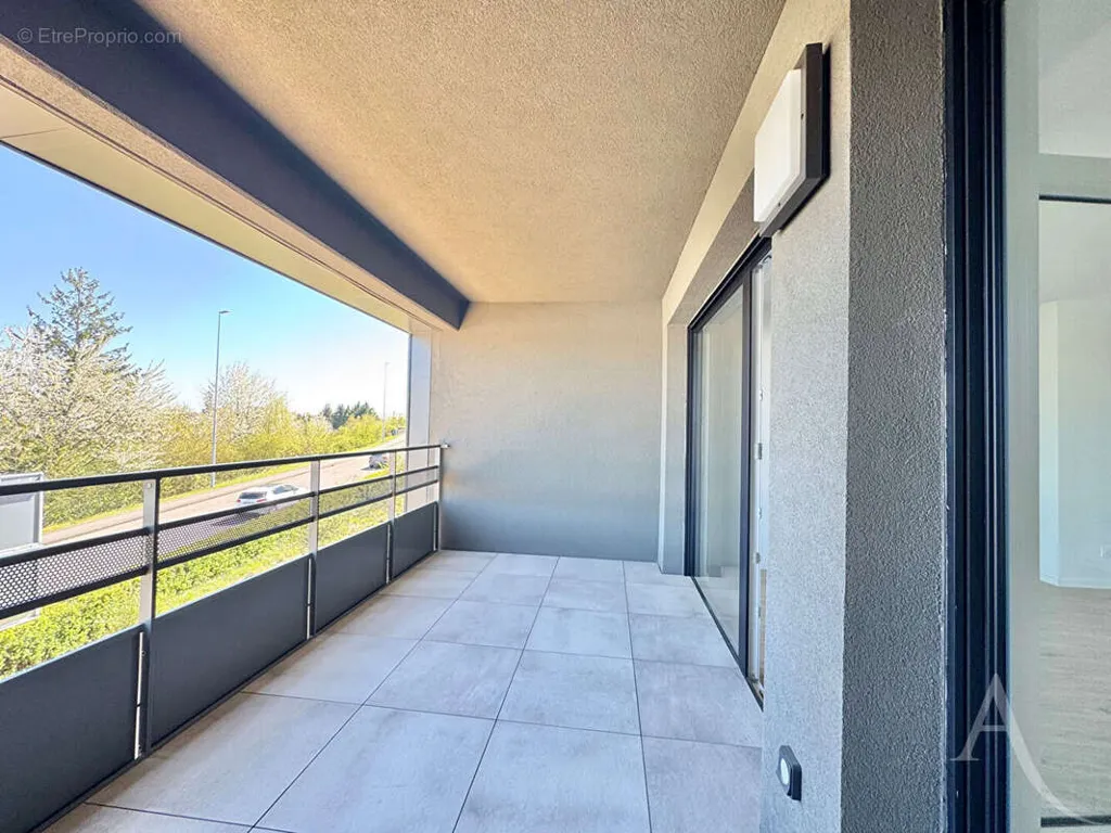 Balcone - T3 with Covered Terrace in Terville