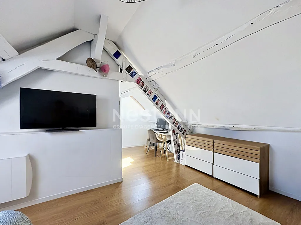 Toad - Charming 4-Bedroom Apartment in Lamorlaye