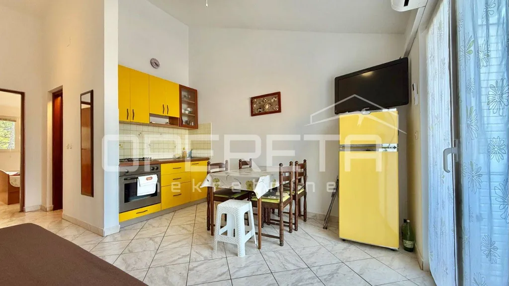 Kitchen - One-Bedroom Apartment with Sea View in Starigrad