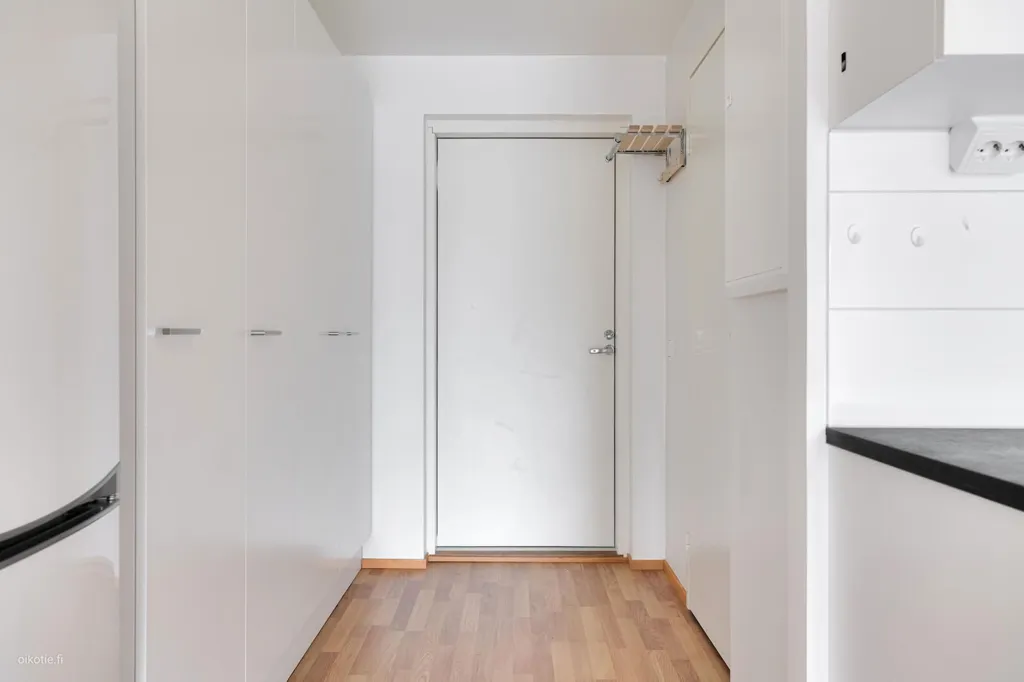 Ingresso - Studio Home with Garden in Kauklahti, Espoo
