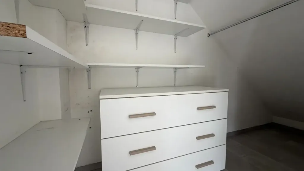 Pièces - Modern 2-Bedroom with Double Terrace in Rome